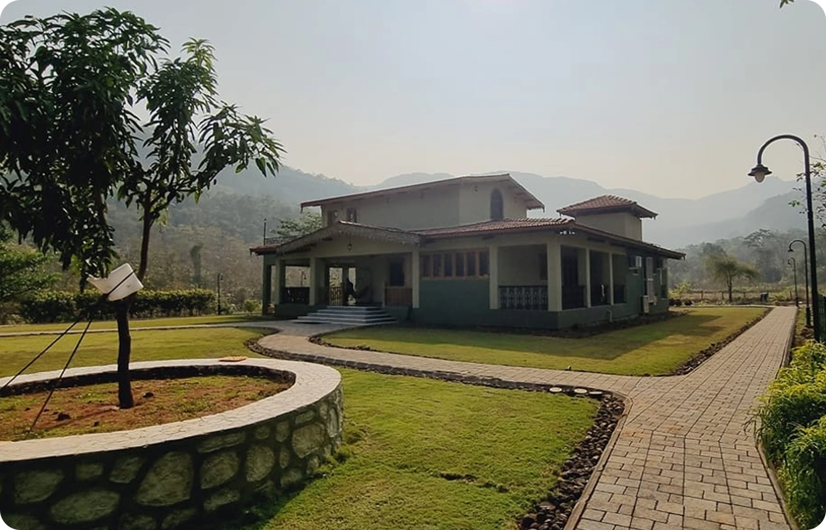 bungalow-farmhouse-raigad-3